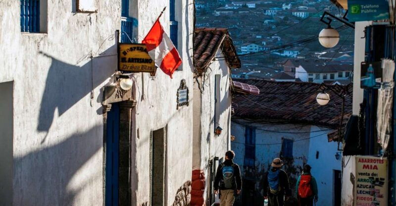 cusco-san-pedro-san-blas-sacsayhuaman-private-tour