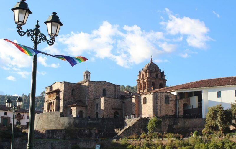 cusco-sightseeing-tour-of-the-city-on-an-open-top-bus
