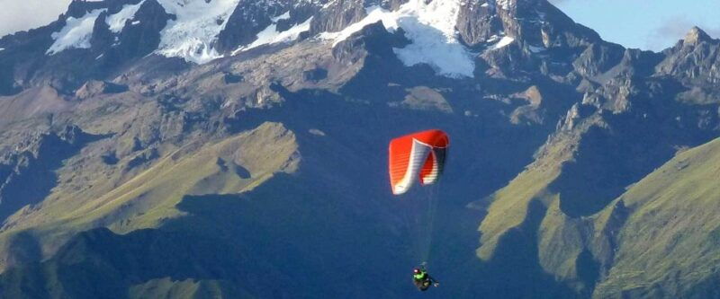 cusco-tandem-paragliding-in-the-sacred-valley-of-the-incas