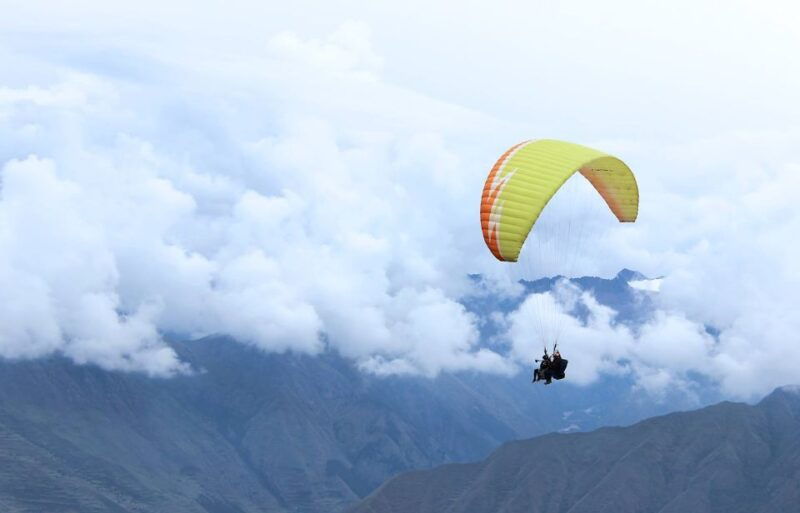 cusco-tandem-paragliding-in-the-sacred-valley-of-the-incas