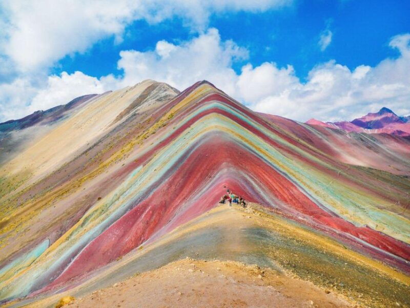 cusco-tour-to-the-rainbow-mountain-with-meals