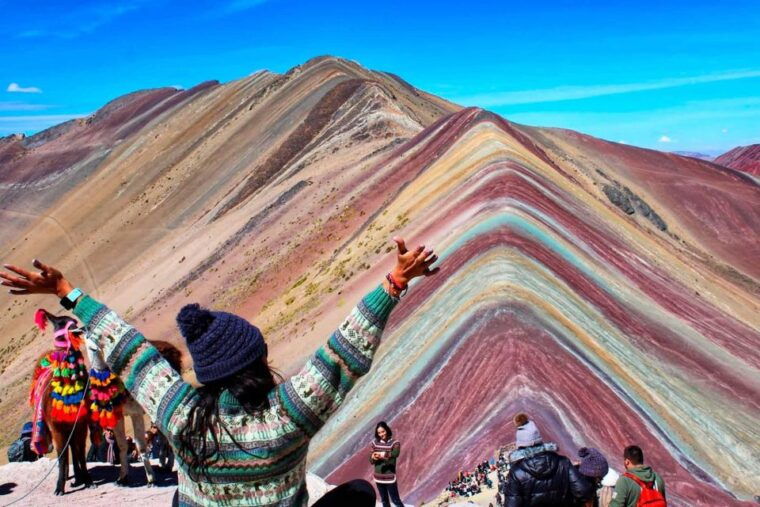 cusco-tour-to-the-rainbow-mountain-with-meals