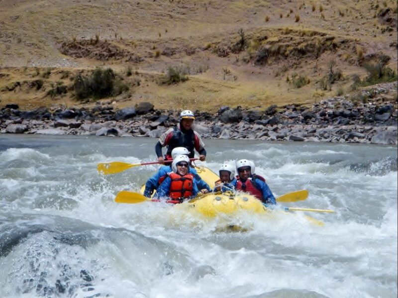 cuscorafting-on-the-urubamba-river-and-ziplinesouth-valley