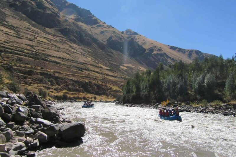 cuscorafting-on-the-urubamba-river-and-ziplinesouth-valley