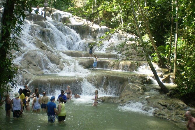custom-combo-to-mystic-mountain-dunns-river-falls-blue-hole
