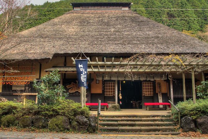 custom-private-tour-in-hakone-with-a-certified-local-guide