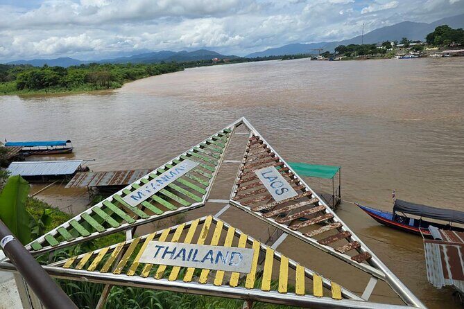 Customizable Private Day Tour of Chiang Rai Highlights - Wat Huay Pla Kang