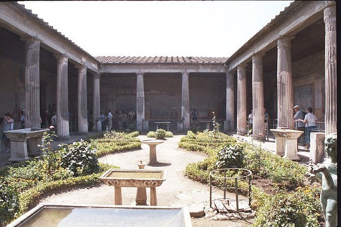 customizable-private-tour-of-herculaneum-pompeii