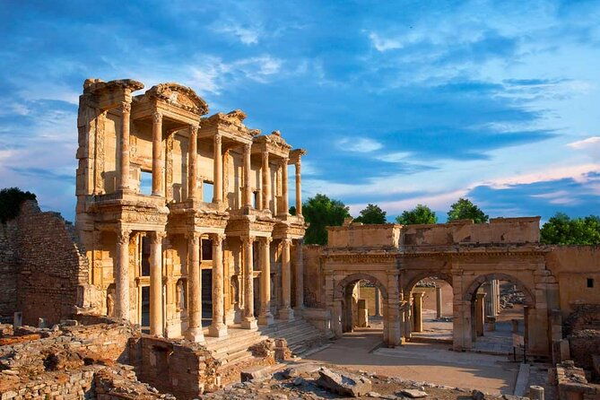 customize-your-ephesus-trip-with-your-guide-vehicle
