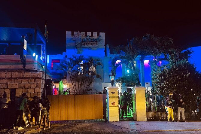 customized-night-life-and-party-club-27-27-pier-1-round-trip