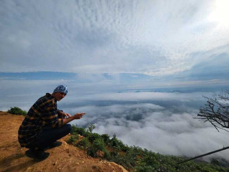 customized-private-car-trip-to-nghia-lo-tram-tau-yen-bai