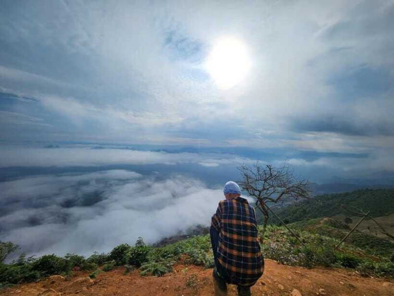 customized-private-car-trip-to-nghia-lo-tram-tau-yen-bai