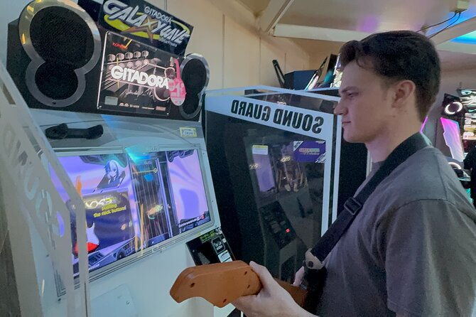 customized-tokyo-day-with-subculture-insider-yuuki