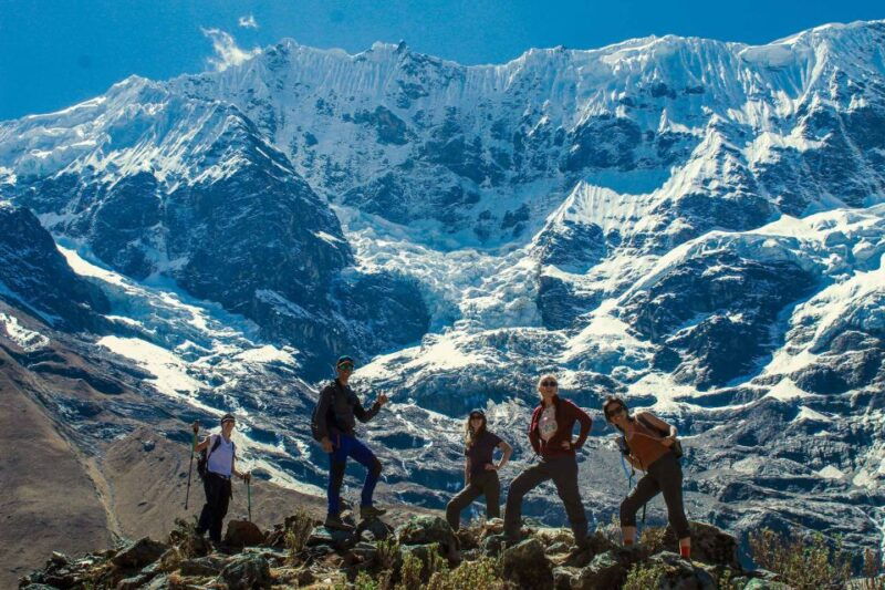 cuzco-humantay-lake-salkantay-pass-trekking-expedition