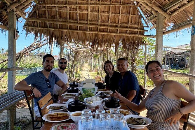 Cycling and Vegan /Vegetarian Cooking at Organic Farm - Key Points