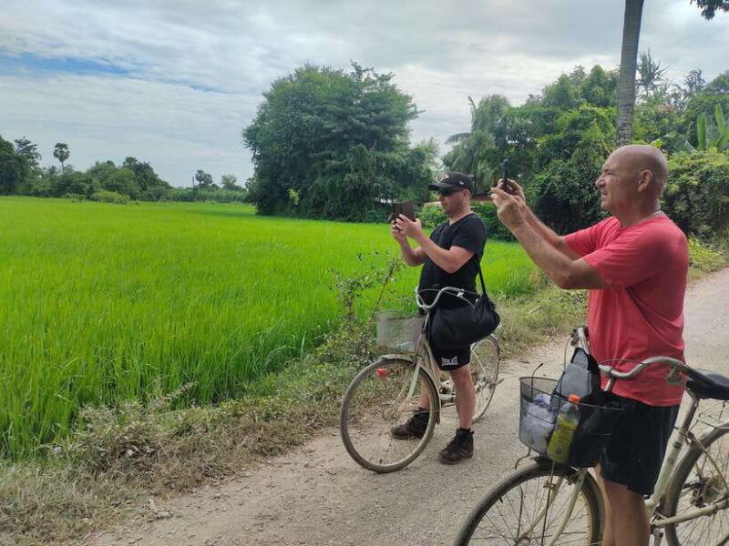 cycling-around-the-village-and-countryside-half-day-morning