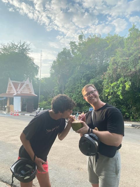 cycling-in-the-public-park-in-bangkok