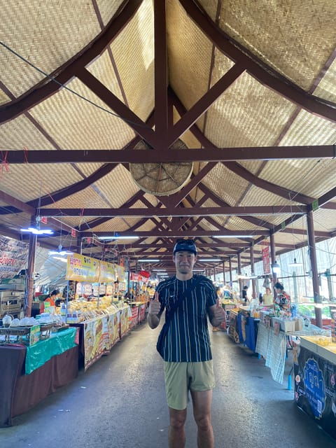 cycling-in-the-public-park-in-bangkok