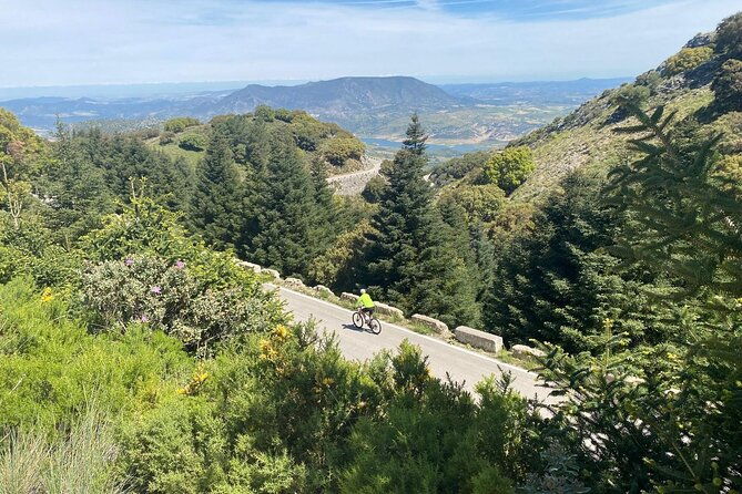 cycling-las-palomas-pass-easy-to-moderate-difficulty