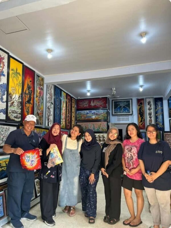 Cycling to Plaosan Temple, local Industry & Batik Art Tour - Frequently Asked Questions