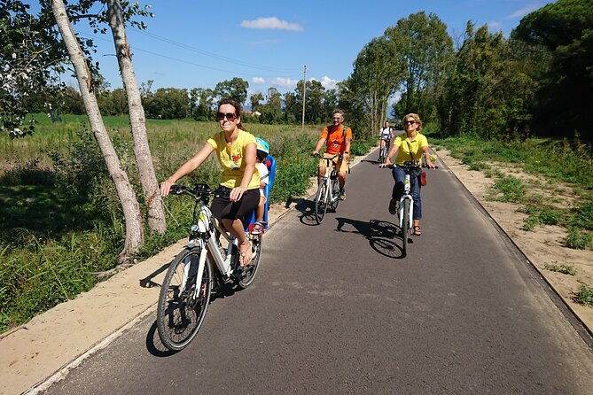 cycling-to-the-sea-by-e-bike-along-the-trammino-cycle-path-2