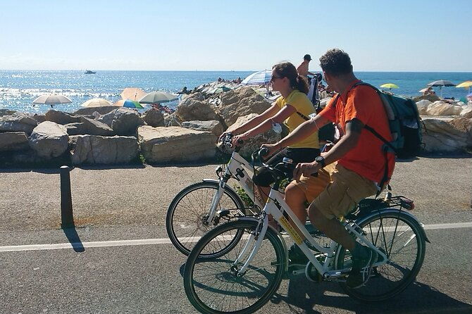 cycling-to-the-sea-by-e-bike-along-the-trammino-cycle-path-2