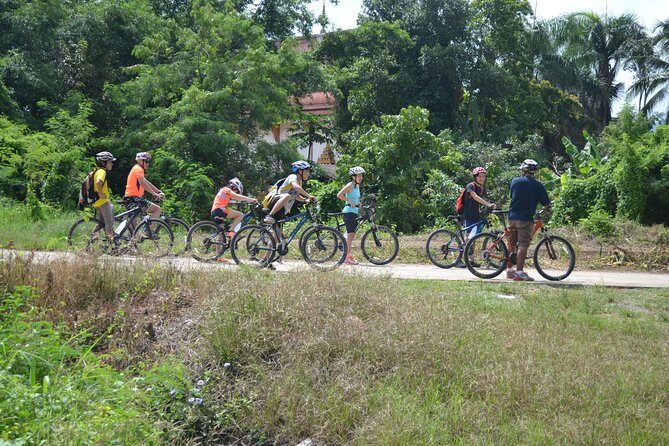 Cycling tour and Buatong waterfall - The Balance of Value and Experience
