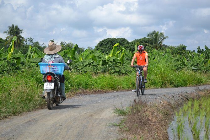 Cycling tour and Buatong waterfall - FAQs