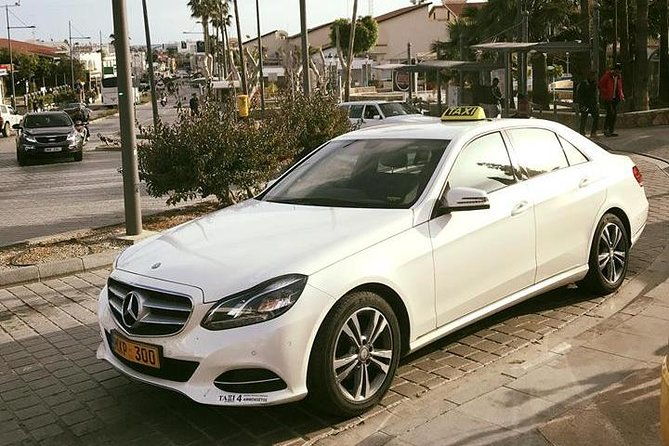 cyprus-larnaca-airport-private-transfers-to-ayia-napa-1-3-passengers