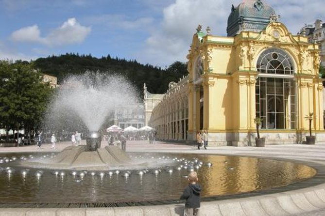 czech-spas-of-karlovy-vary-and-marianske-lazne-from-prague