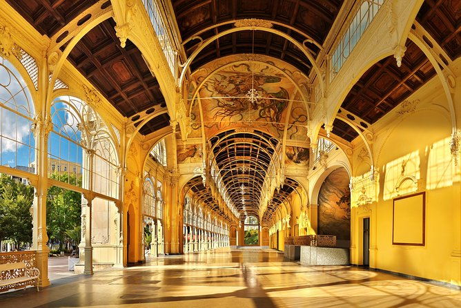 czech-spas-of-karlovy-vary-and-marianske-lazne-from-prague