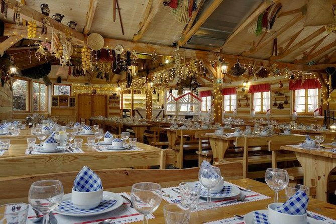 czech-traditional-folklore-show-including-dinner-and-transport
