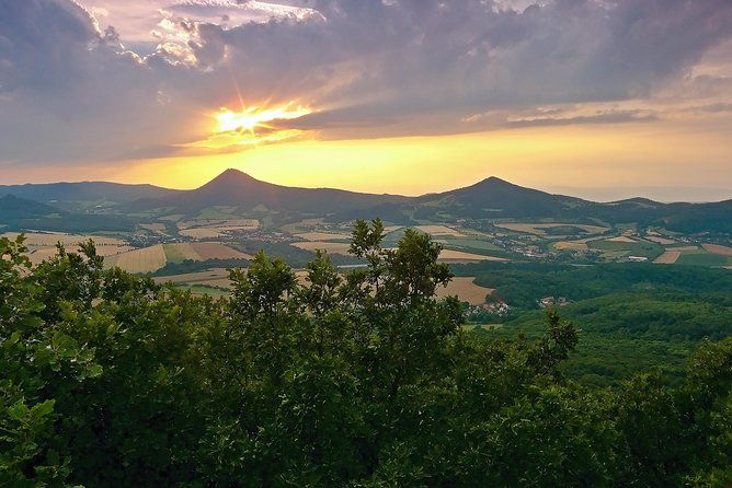 czech-volcanic-mountains-and-goat-farm-private-tour-from-prague
