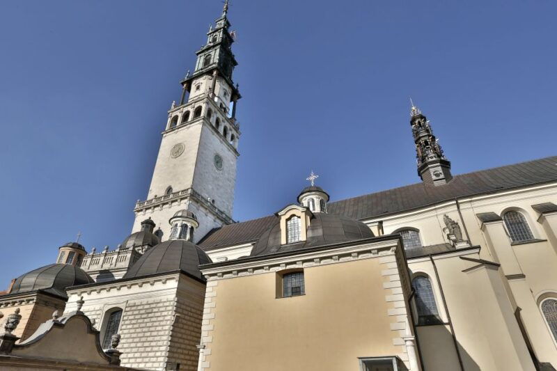 czestochowa-the-black-madonna-day-tour-from-krakow