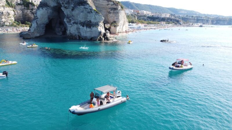 Da Capo Vaticano a Tropea - Tour Snorkeling con aperitivo - The Guide and Group Experience