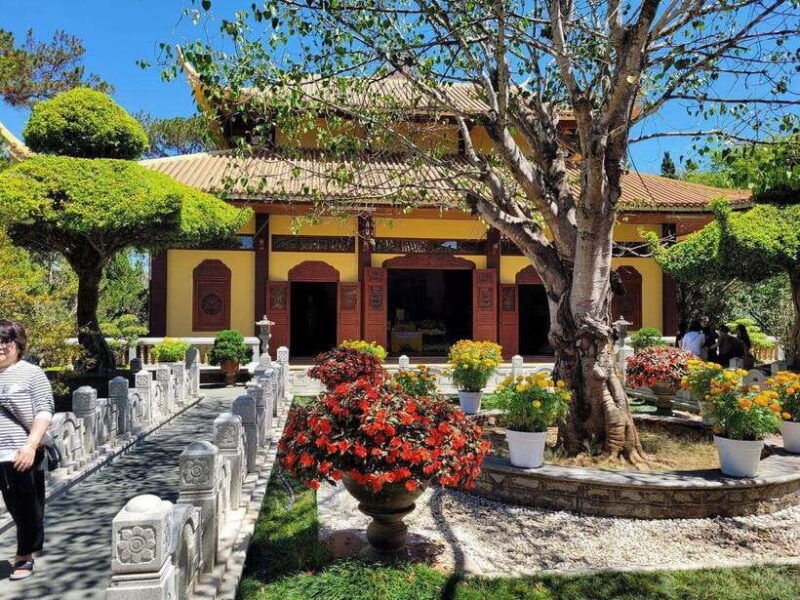 da-lat-adventure-langbiang-mountain-datanla-crazy-house