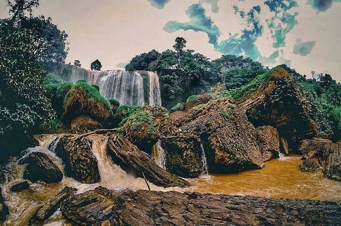Da Lat Countryside Minivan Shared Tour - Spiritual Serenity at Linh An Pagoda