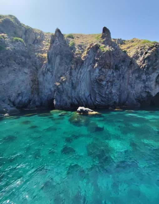 Da Lipari: Tour in Barca Panarea & Stromboli PICCOLO GRUPPO - Key Points  