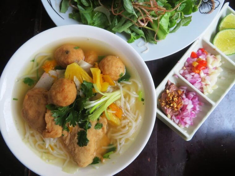 da-nang-4-hours-city-exploration-and-local-food-tour