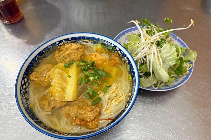 Da Nang Authentic Food and Hidden Gem Sightseeing Tour by Scooter - FAQs