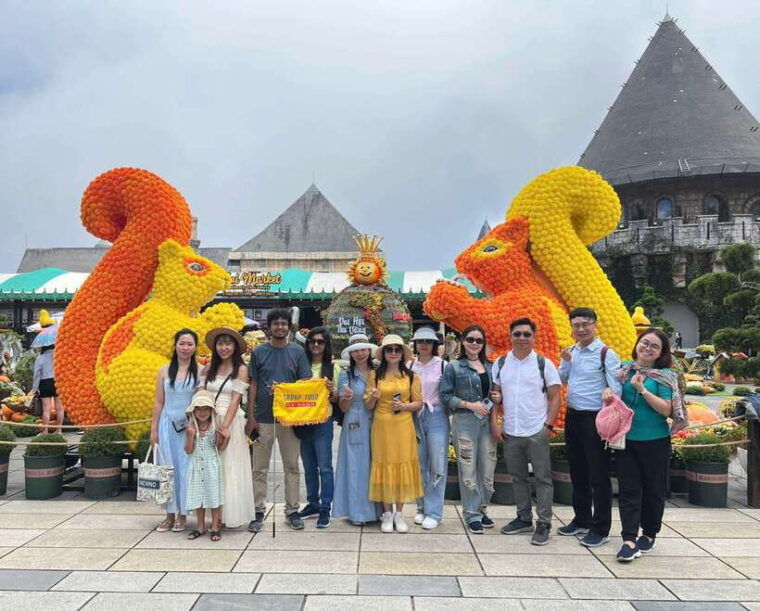 da-nang-ba-na-hills-with-golden-bridge-group-tour