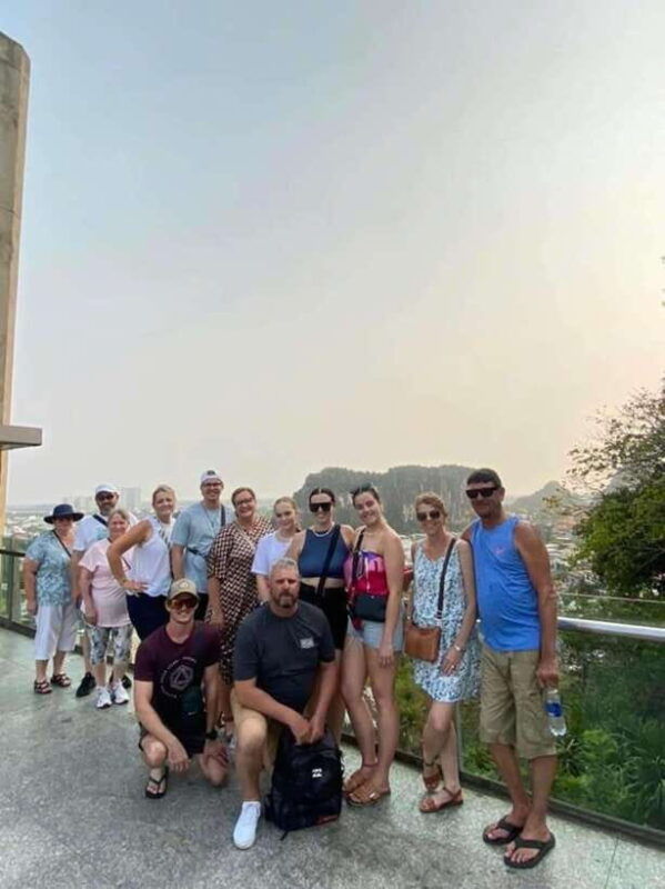 da-nang-bana-hills-golden-bridge-and-marble-mountain-tour