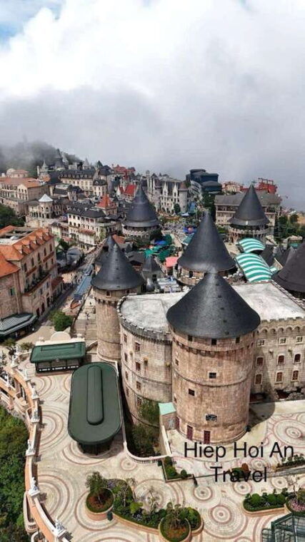 da-nang-bana-hills-golden-bridge-and-marble-mountain-tour