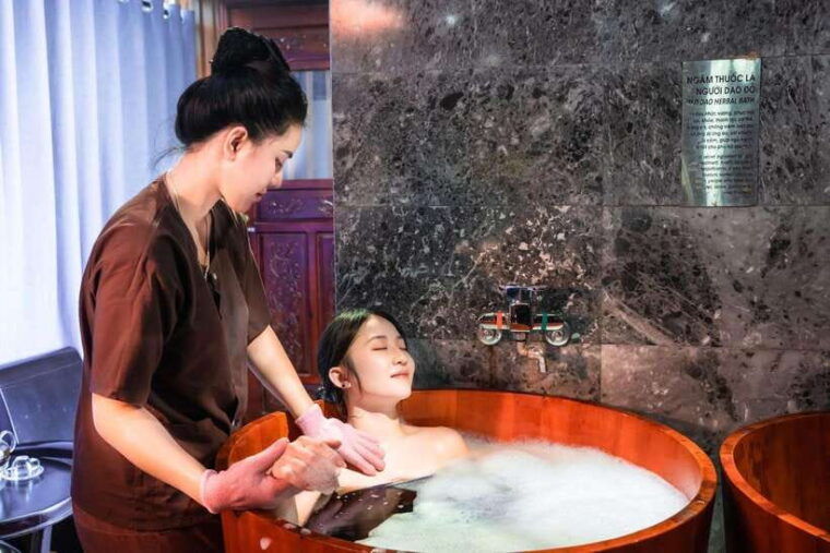 da-nang-cham-spa-massage-experience-optional-buffet