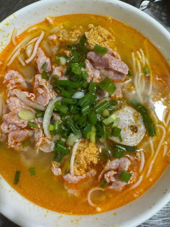 da-nang-city-adventures-by-motorbike