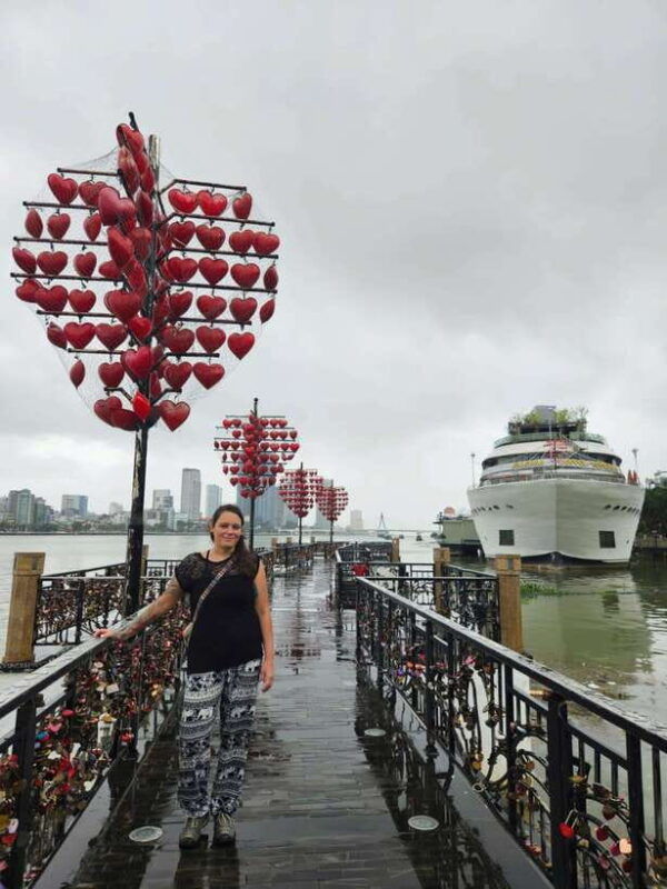 da-nang-city-half-day-tour-motorbike-car-with-female-guide