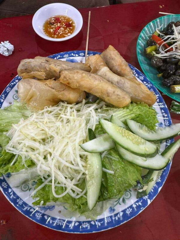 da-nang-city-street-food-private-tour-by-motorbike-car