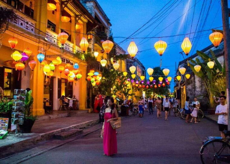 da-nang-coconut-jungle-hoi-an-city-and-lantern-boat-tour