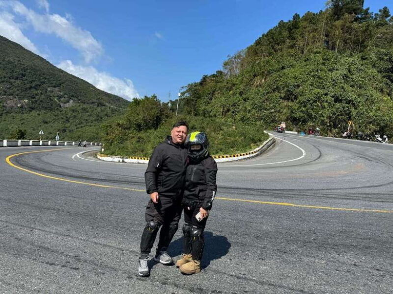 da-nang-cruise-on-han-river-and-street-food-private-tour