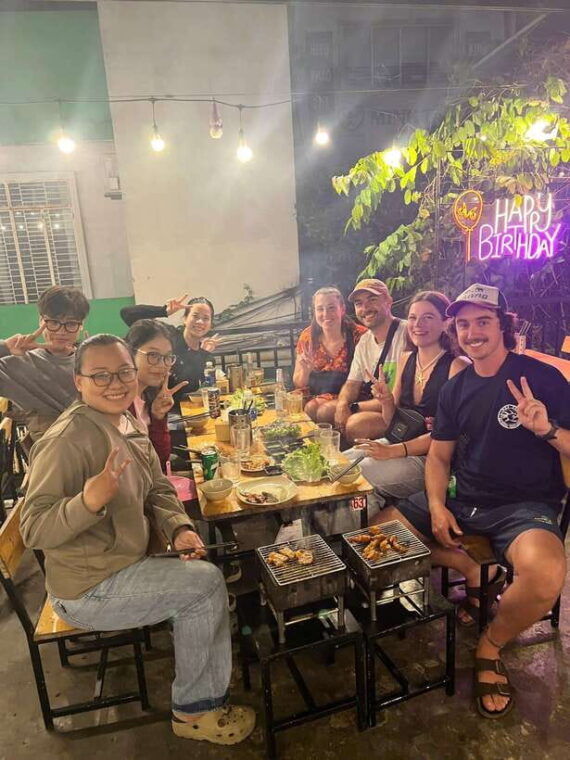 da-nang-cruise-on-han-river-and-street-food-private-tour